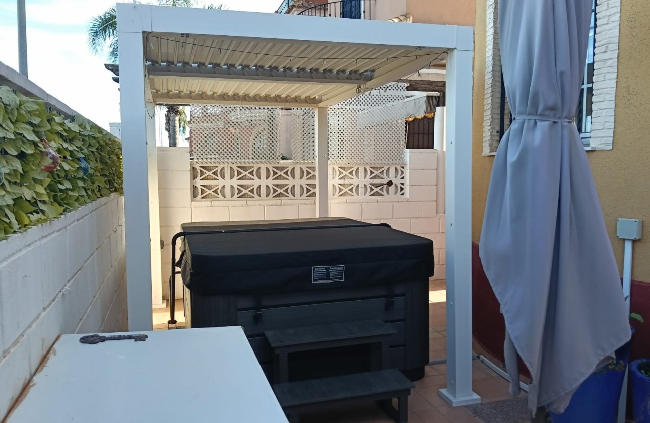 Revente - Villa -
Los Montesinos - Costa Blanca