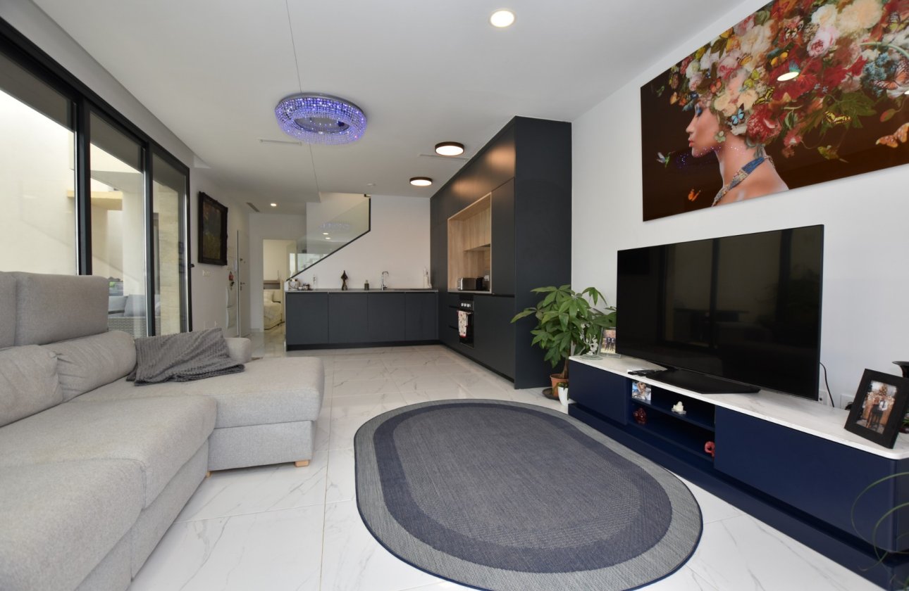 Revente - Villa -
Los Montesinos - Costa Blanca