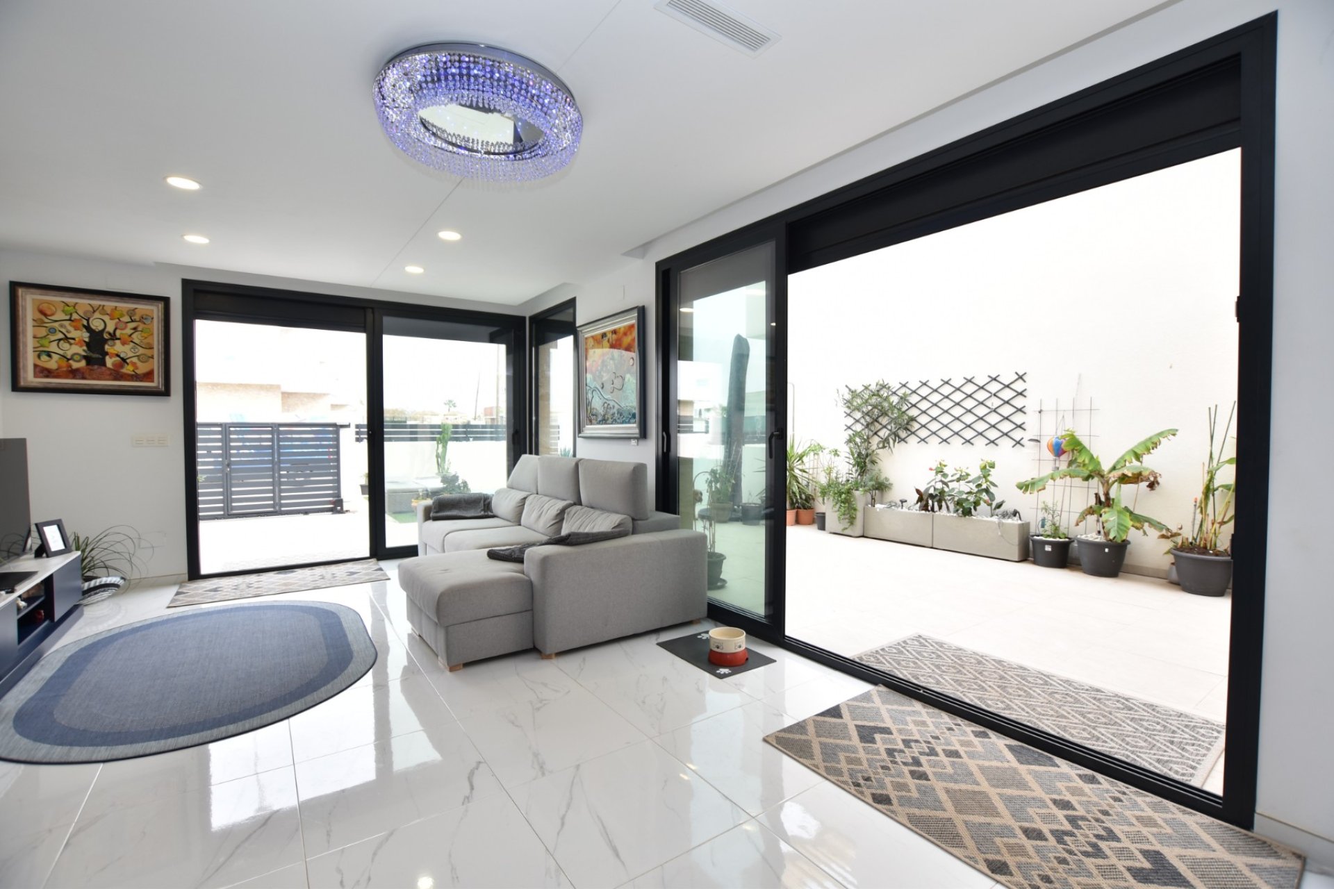 Revente - Villa -
Los Montesinos - Costa Blanca