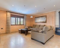 Revente - Villa -
Los Montesinos - Costa Blanca