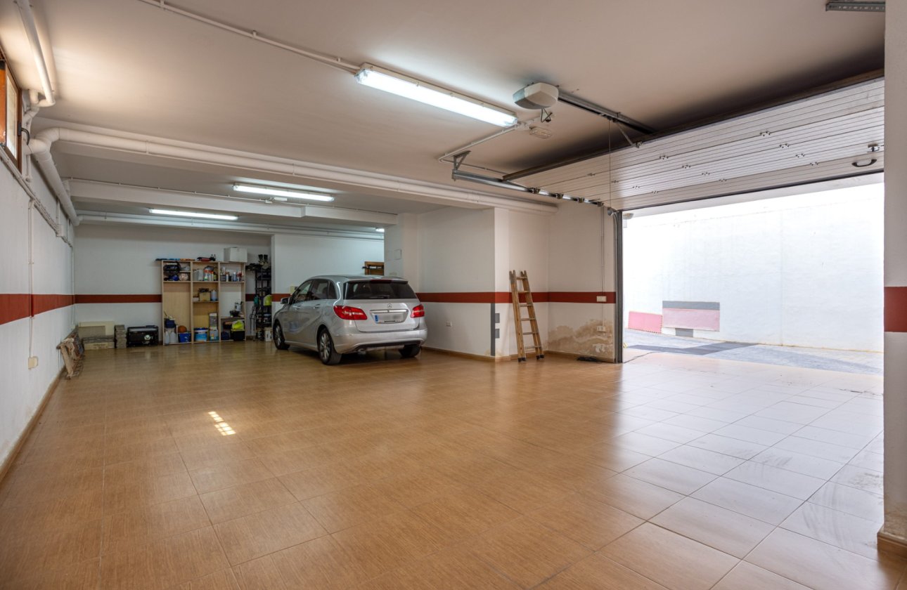 Revente - Villa -
Los Montesinos - Costa Blanca