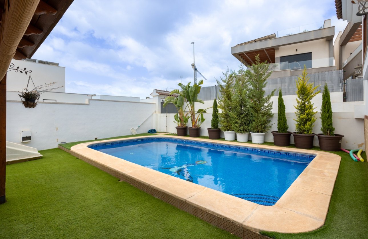 Revente - Villa -
Los Montesinos - Costa Blanca