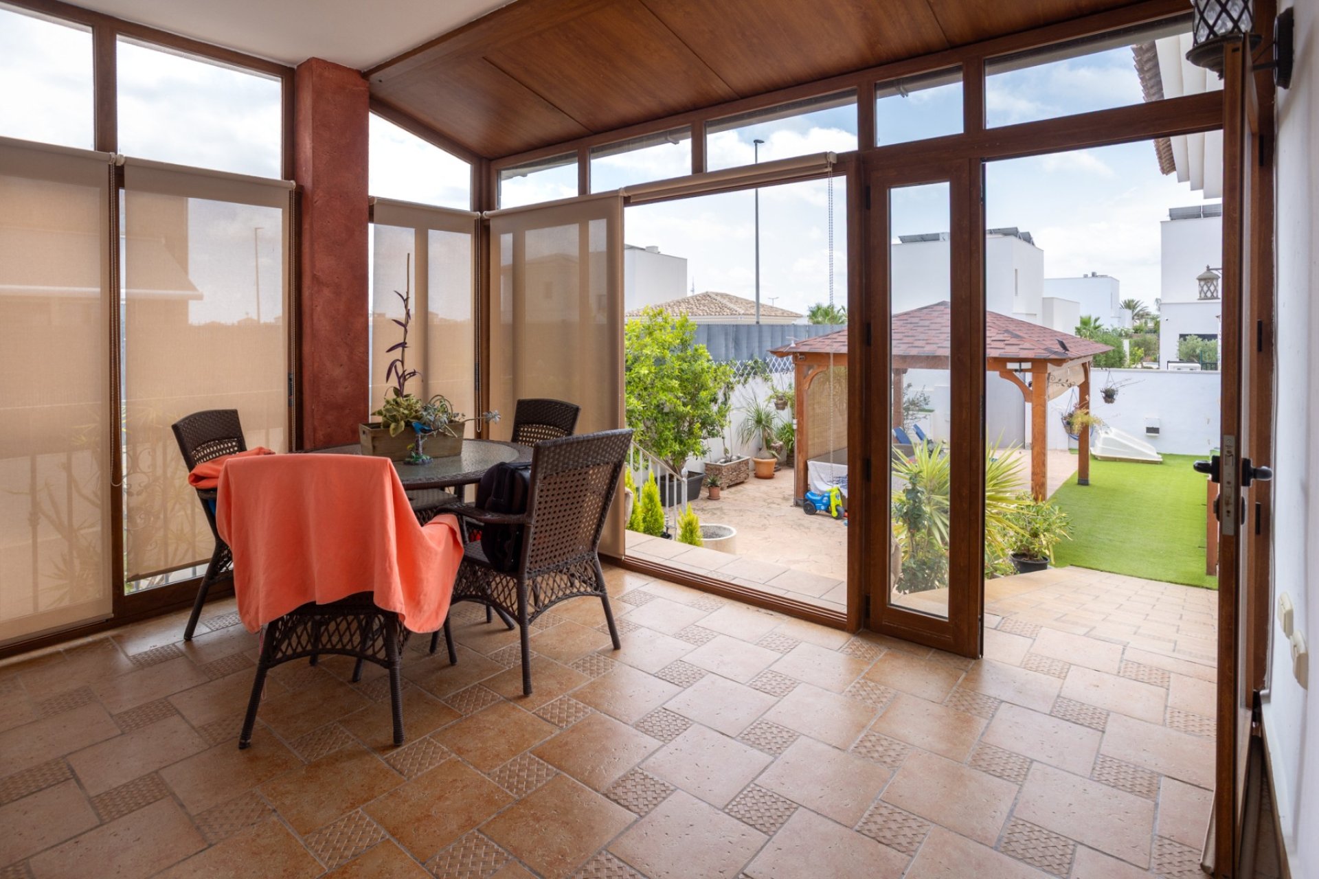 Revente - Villa -
Los Montesinos - Costa Blanca