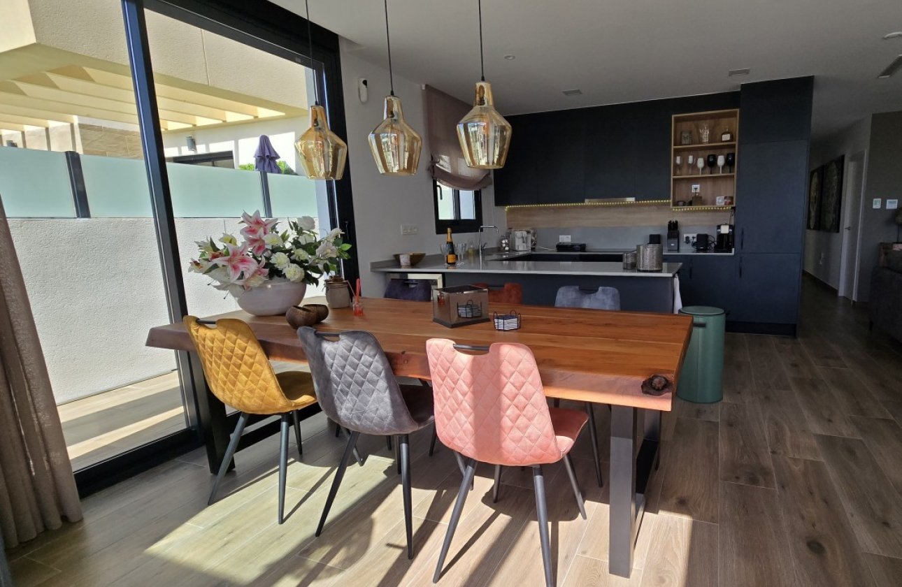 Revente - Villa -
Los Montesinos - Costa Blanca