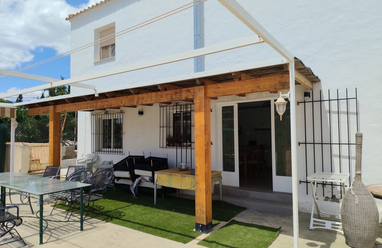 Revente - Villa -
Los Montesinos - Costa Blanca