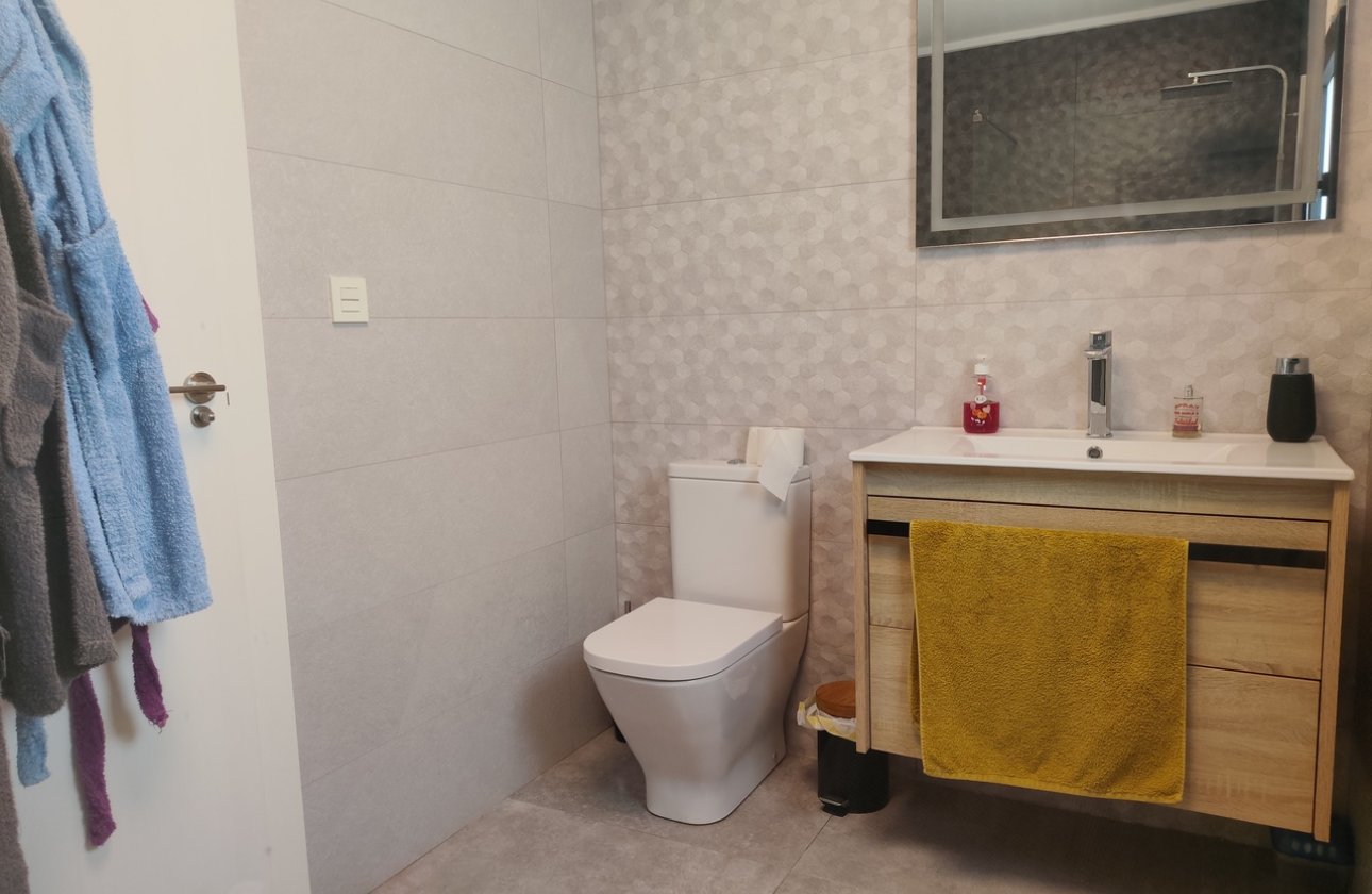 Revente - Villa -
Los Montesinos - Costa Blanca