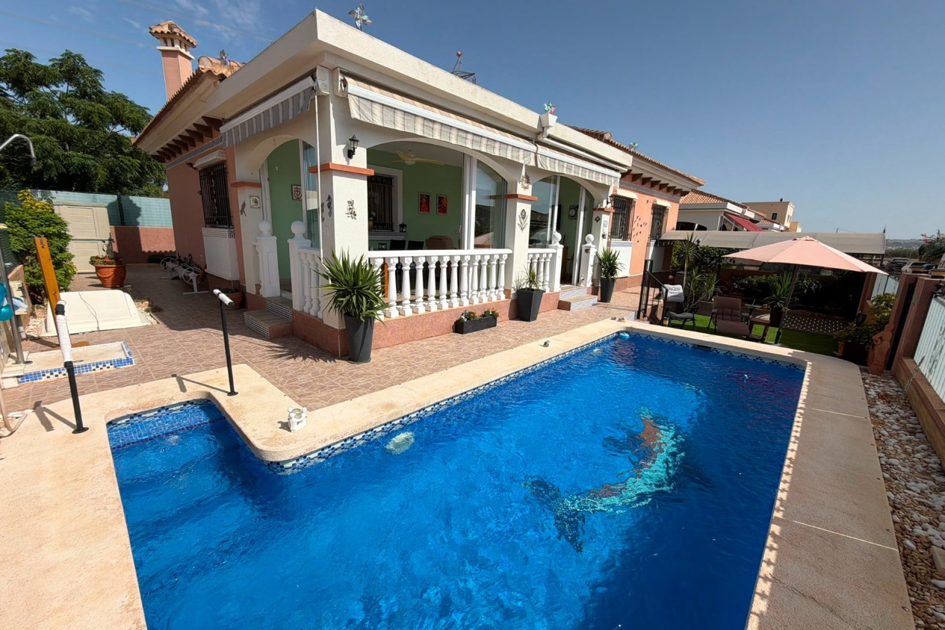 Revente - Villa -
Los Montesinos - Costa Blanca