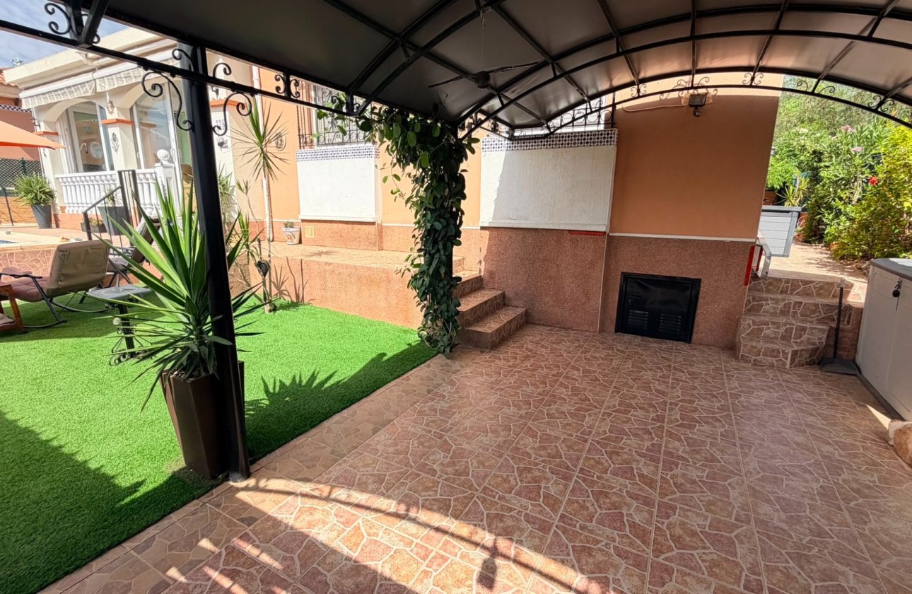 Revente - Villa -
Los Montesinos - Costa Blanca