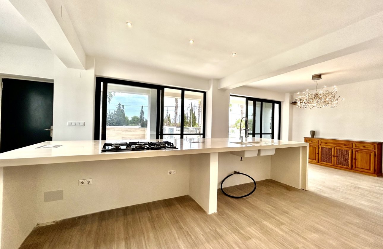 Revente - Villa -
Los Montesinos - Costa Blanca