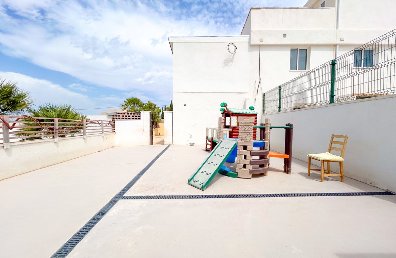 Revente - Villa -
Los Montesinos - Costa Blanca