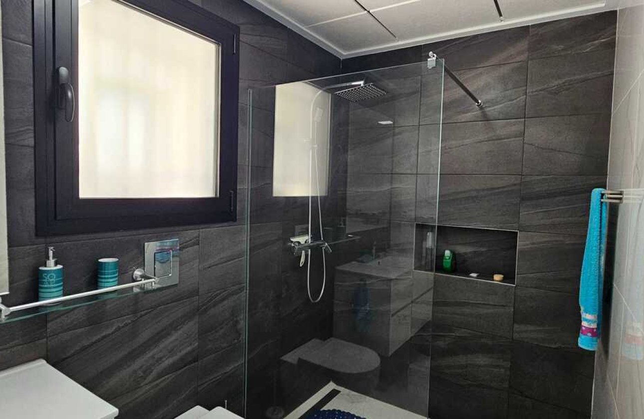 Revente - Villa -
Los Montesinos - Costa Blanca