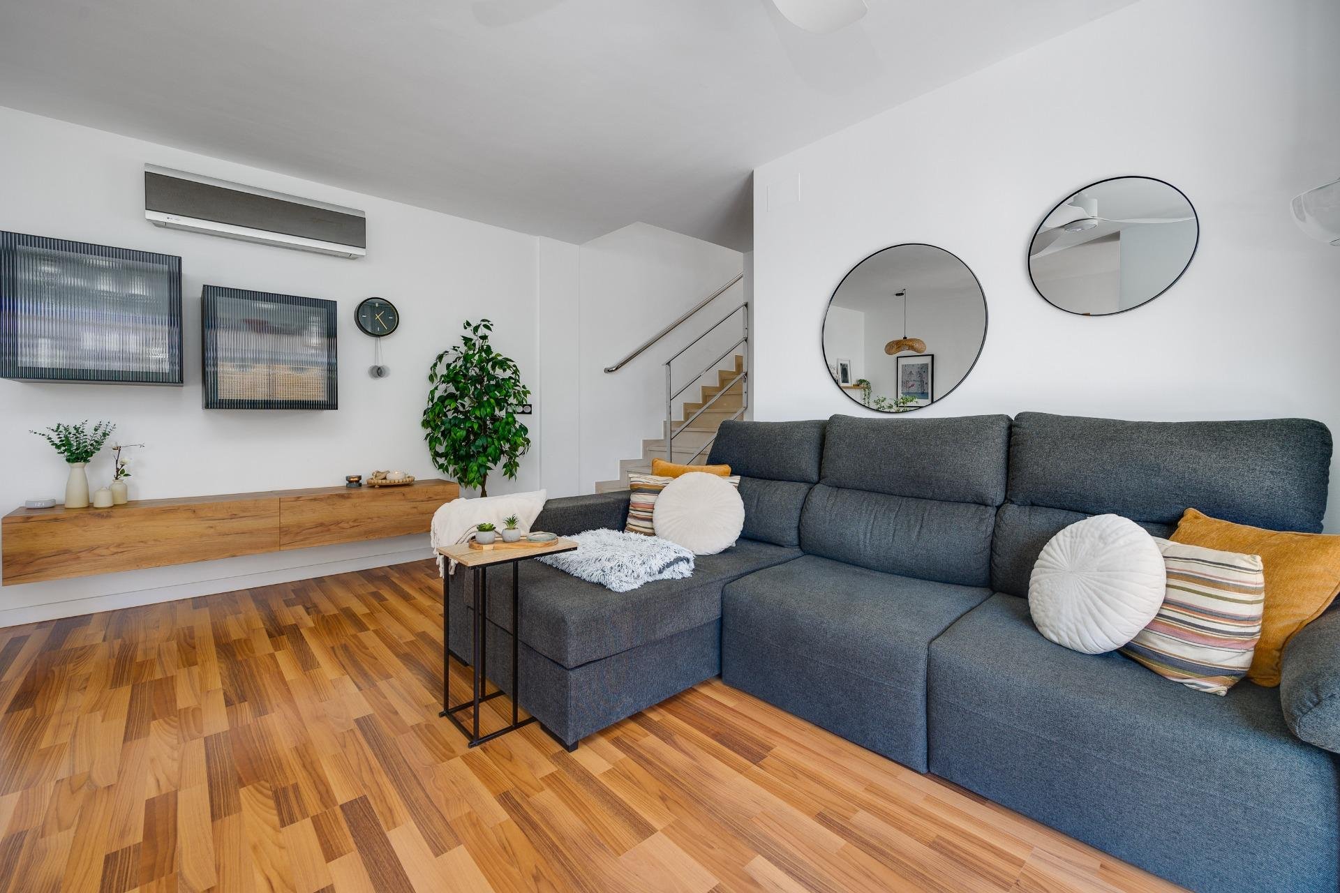 Revente - Villa -
Los Montesinos - La Herrada