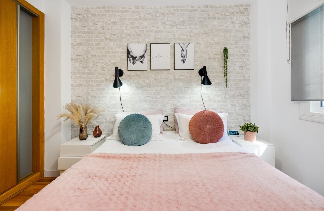 Revente - Villa -
Los Montesinos - La Herrada