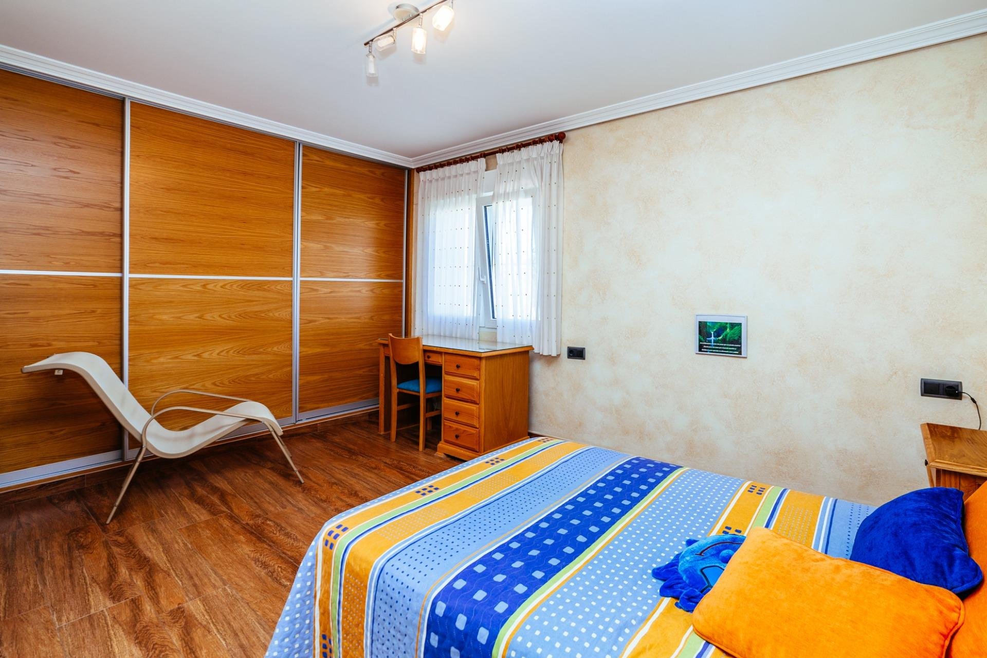 Revente - Villa -
Los Montesinos - Montesinos  Los