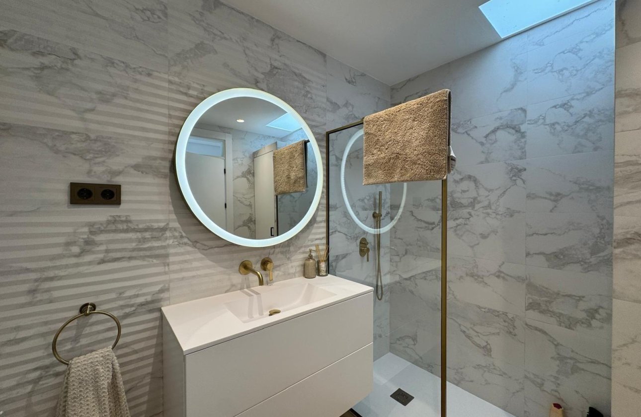 Revente - Villa -
Orihuela Costa - Altos De Campoamor