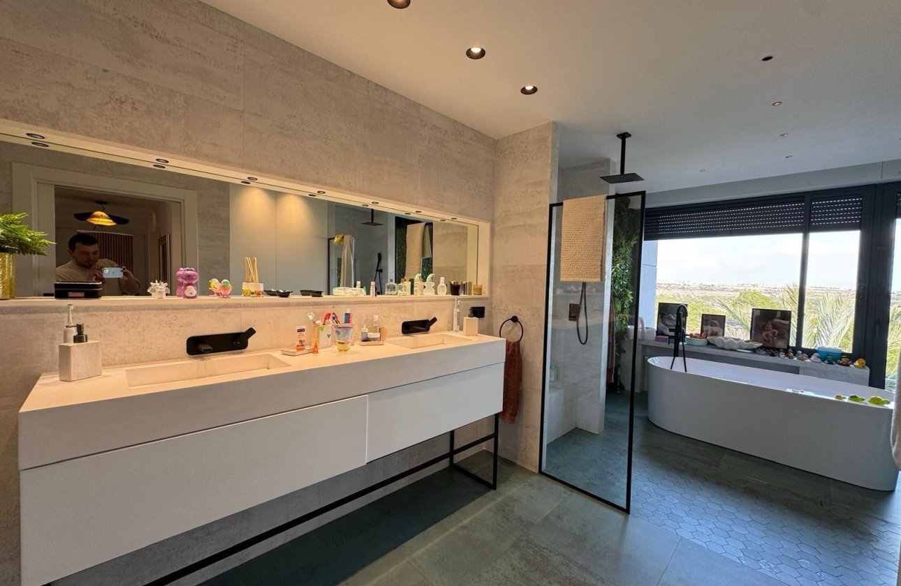 Revente - Villa -
Orihuela Costa - Altos De Campoamor