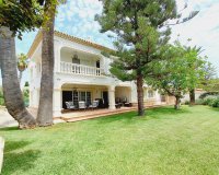 Revente - Villa -
Orihuela Costa - Cabo Roig
