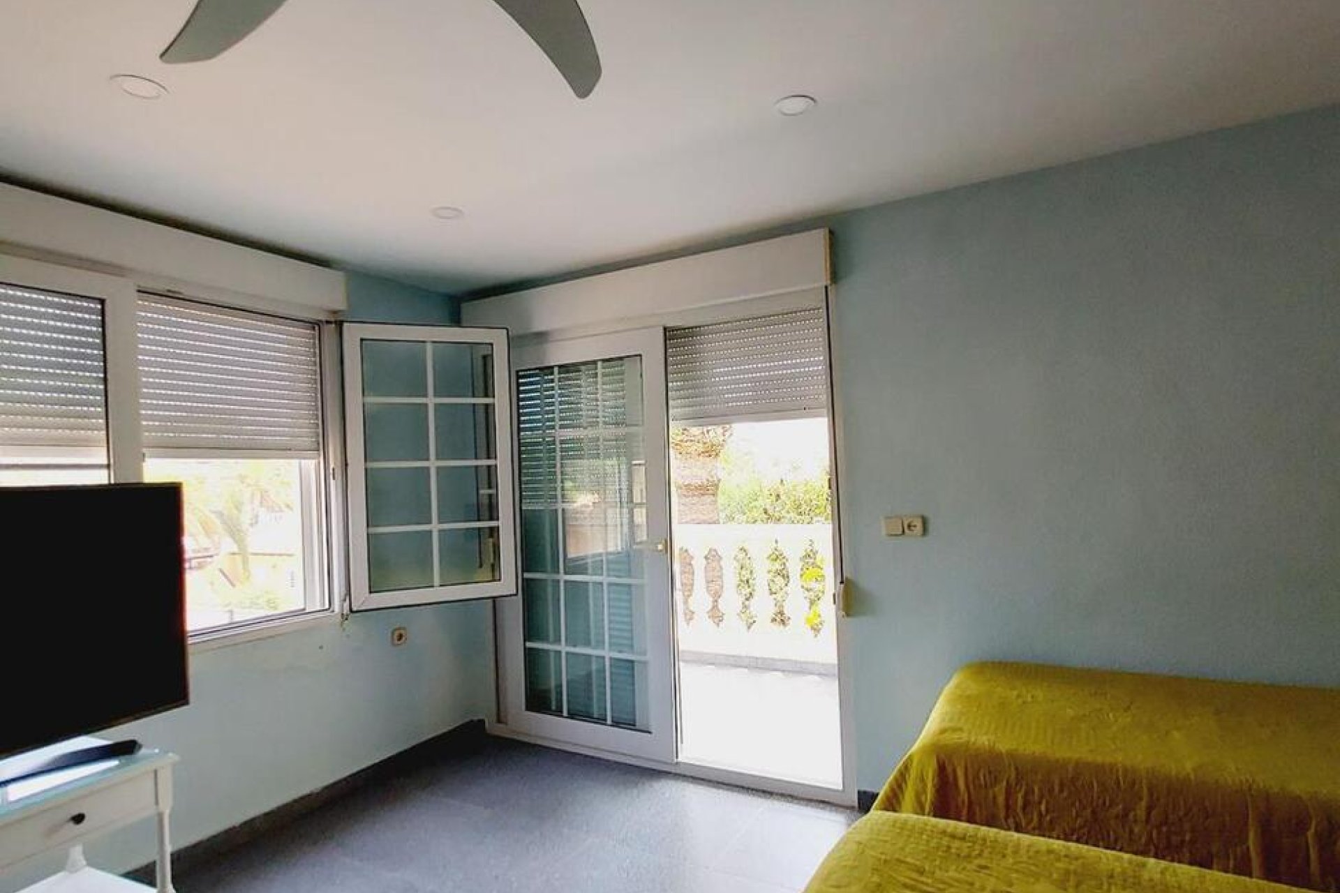 Revente - Villa -
Orihuela Costa - Cabo Roig