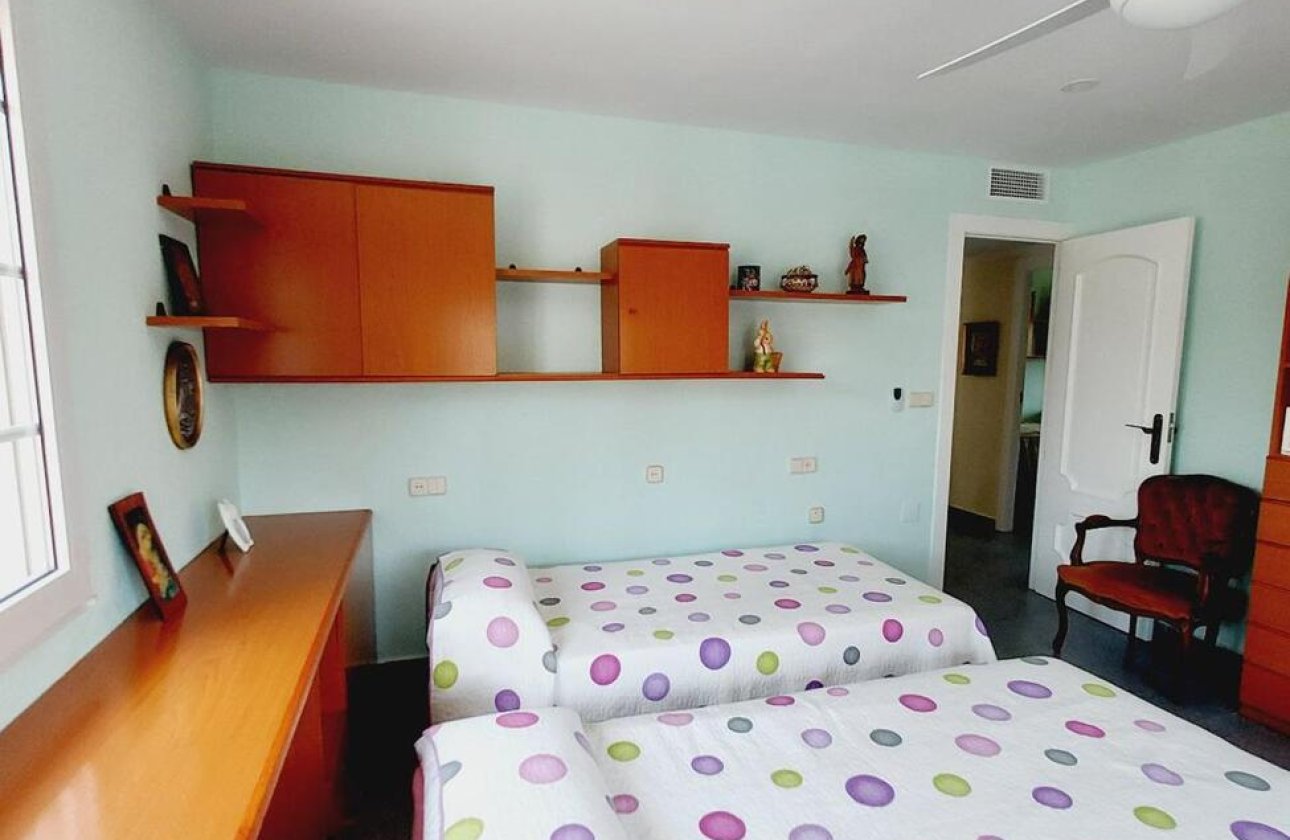 Revente - Villa -
Orihuela Costa - Cabo Roig