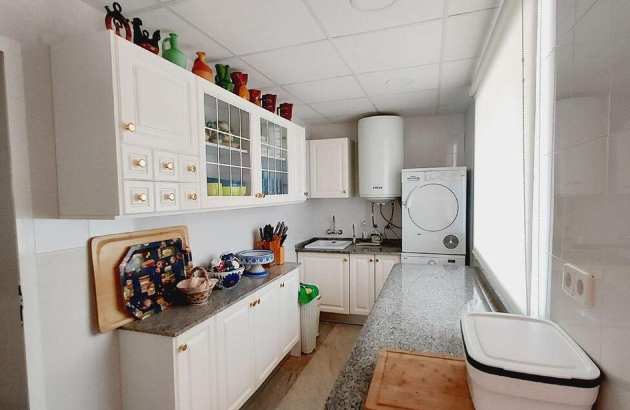 Revente - Villa -
Orihuela Costa - Cabo Roig