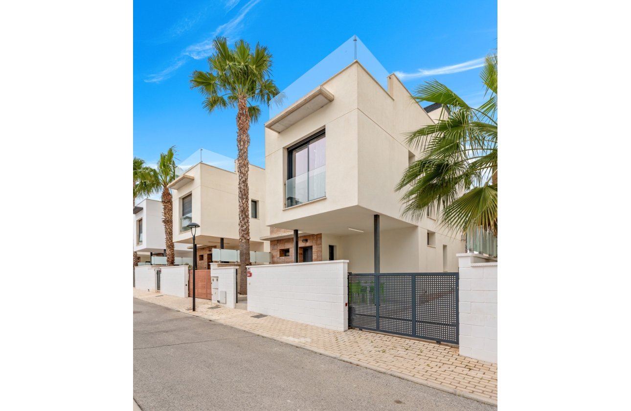 Revente - Villa -
Orihuela Costa - Cabo Roig