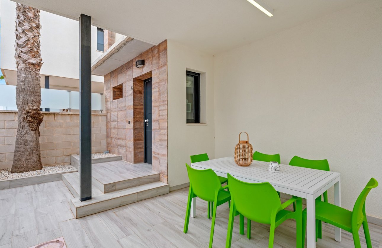 Revente - Villa -
Orihuela Costa - Cabo Roig