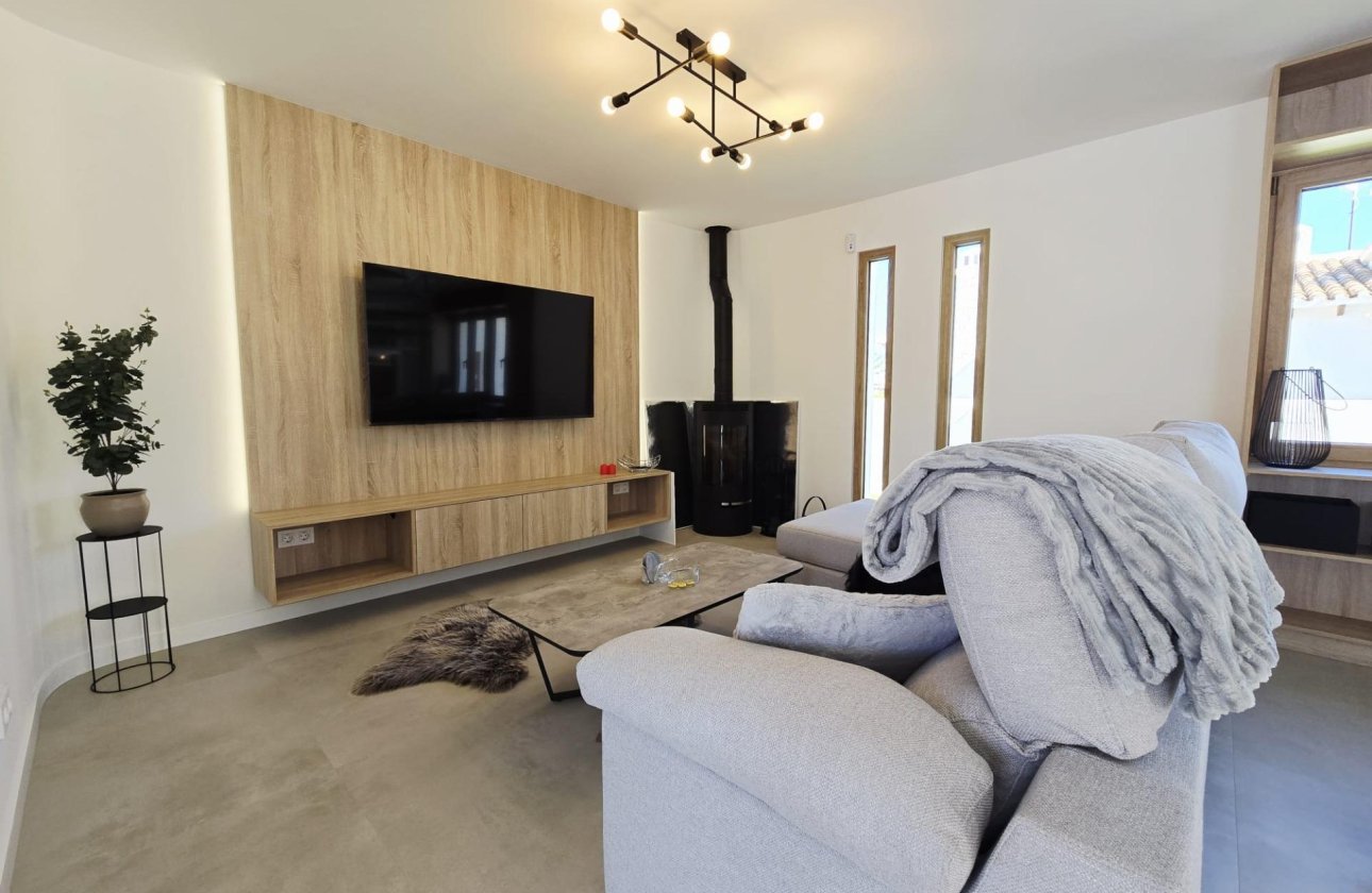 Revente - Villa -
Orihuela Costa - Cabo Roig