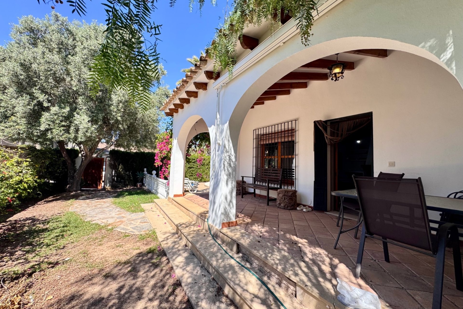 Revente - Villa -
Orihuela Costa - Cabo Roig