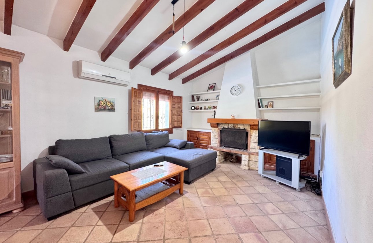 Revente - Villa -
Orihuela Costa - Cabo Roig