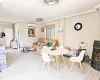 Revente - Villa -
Orihuela Costa - Cabo Roig