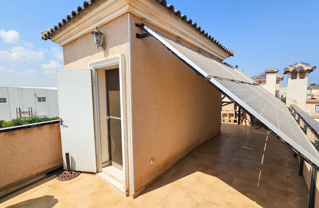Revente - Villa -
Orihuela Costa - Cabo Roig