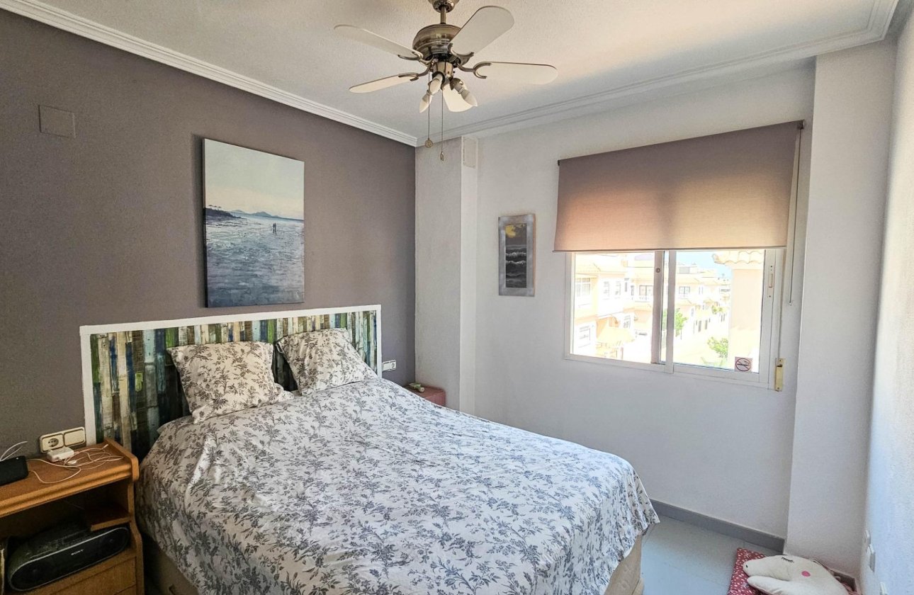 Revente - Villa -
Orihuela Costa - Cabo Roig