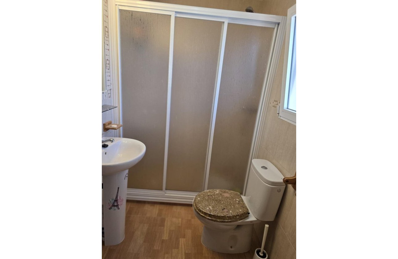 Revente - Villa -
Orihuela Costa - Campoamor