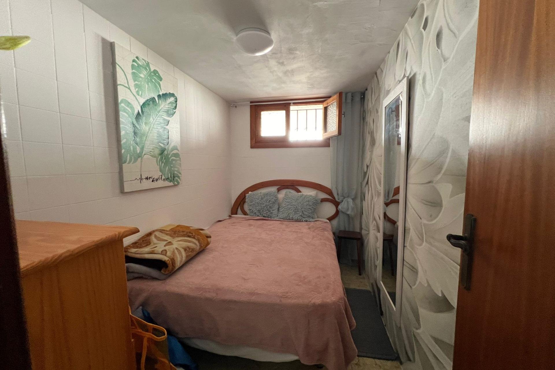 Revente - Villa -
Orihuela Costa - Campoamor