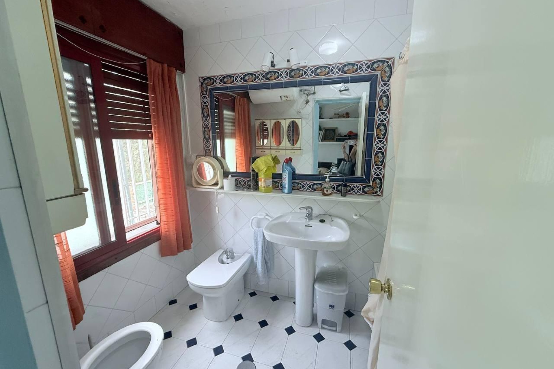 Revente - Villa -
Orihuela Costa - Campoamor