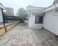 Revente - Villa -
Orihuela Costa - Campoamor