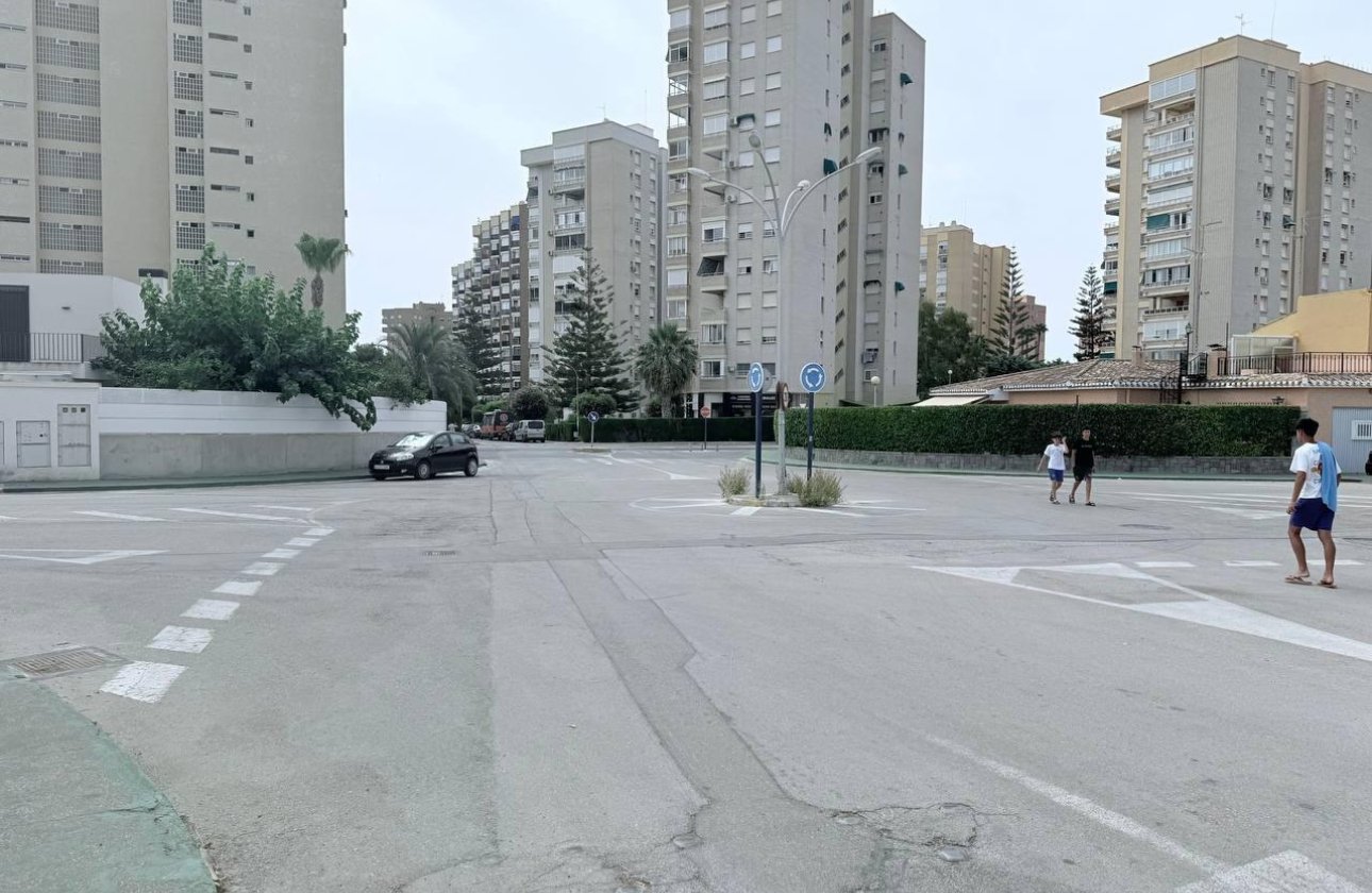 Revente - Villa -
Orihuela Costa - Campoamor