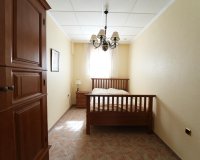 Revente - Villa -
Orihuela Costa - Campoamor