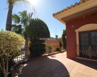 Revente - Villa -
Orihuela Costa - Campoamor
