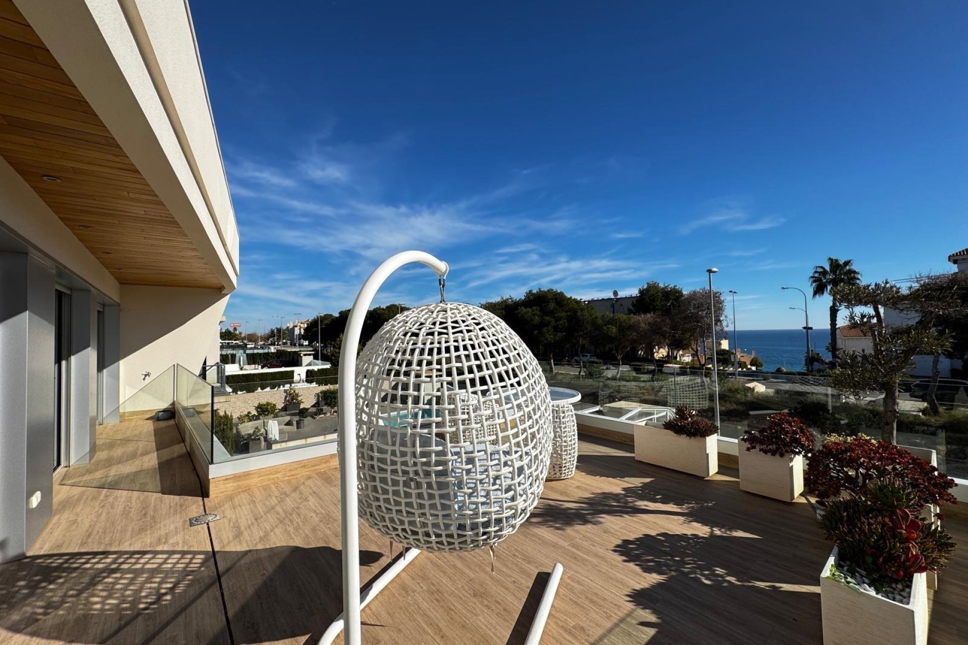 Revente - Villa -
Orihuela Costa - Campoamor