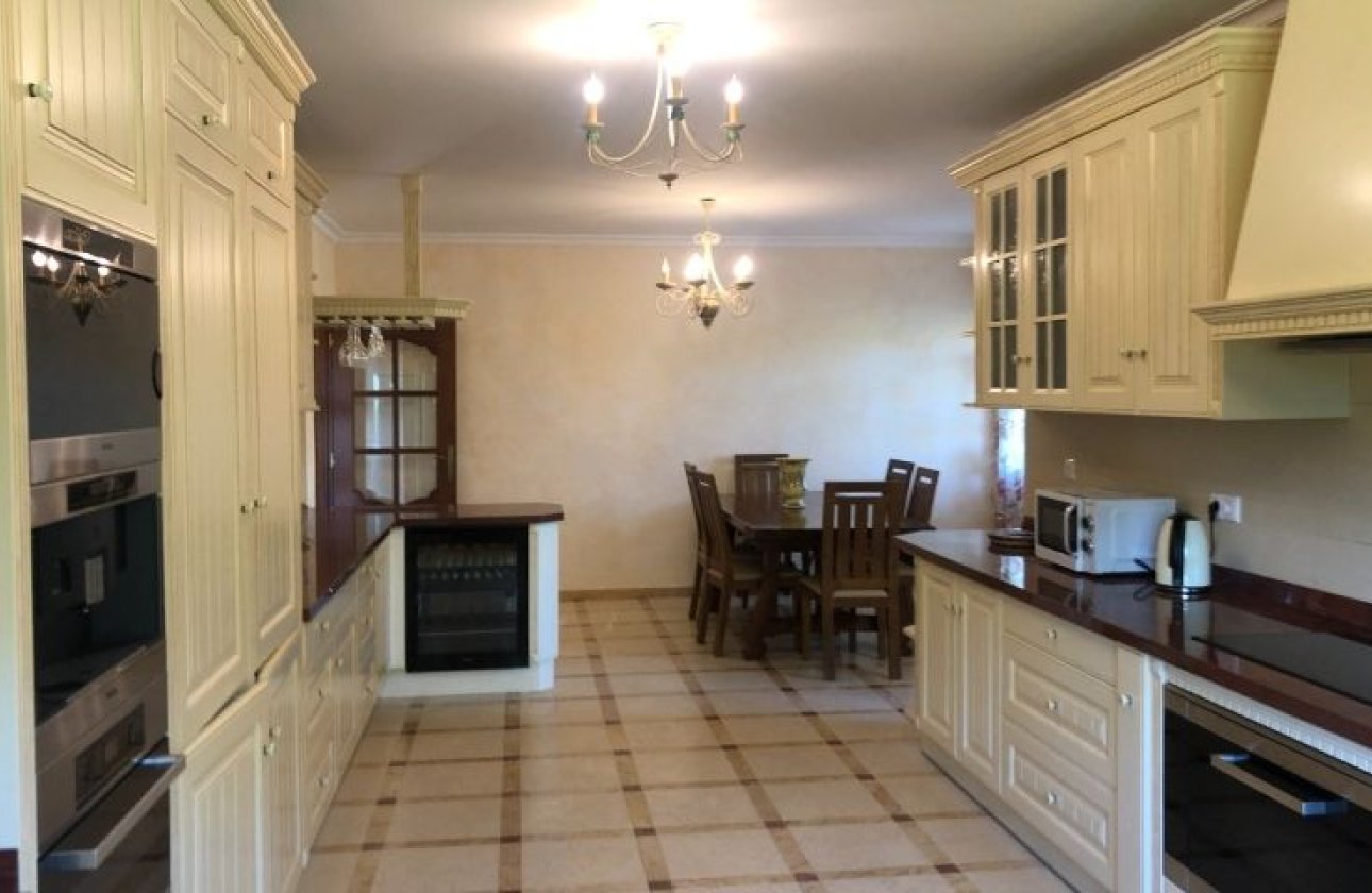 Revente - Villa -
Orihuela Costa - Costa Blanca