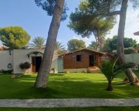 Revente - Villa -
Orihuela Costa - Costa Blanca