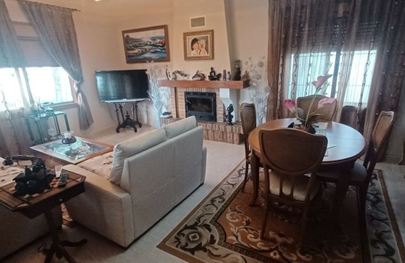 Revente - Villa -
Orihuela Costa - Costa Blanca