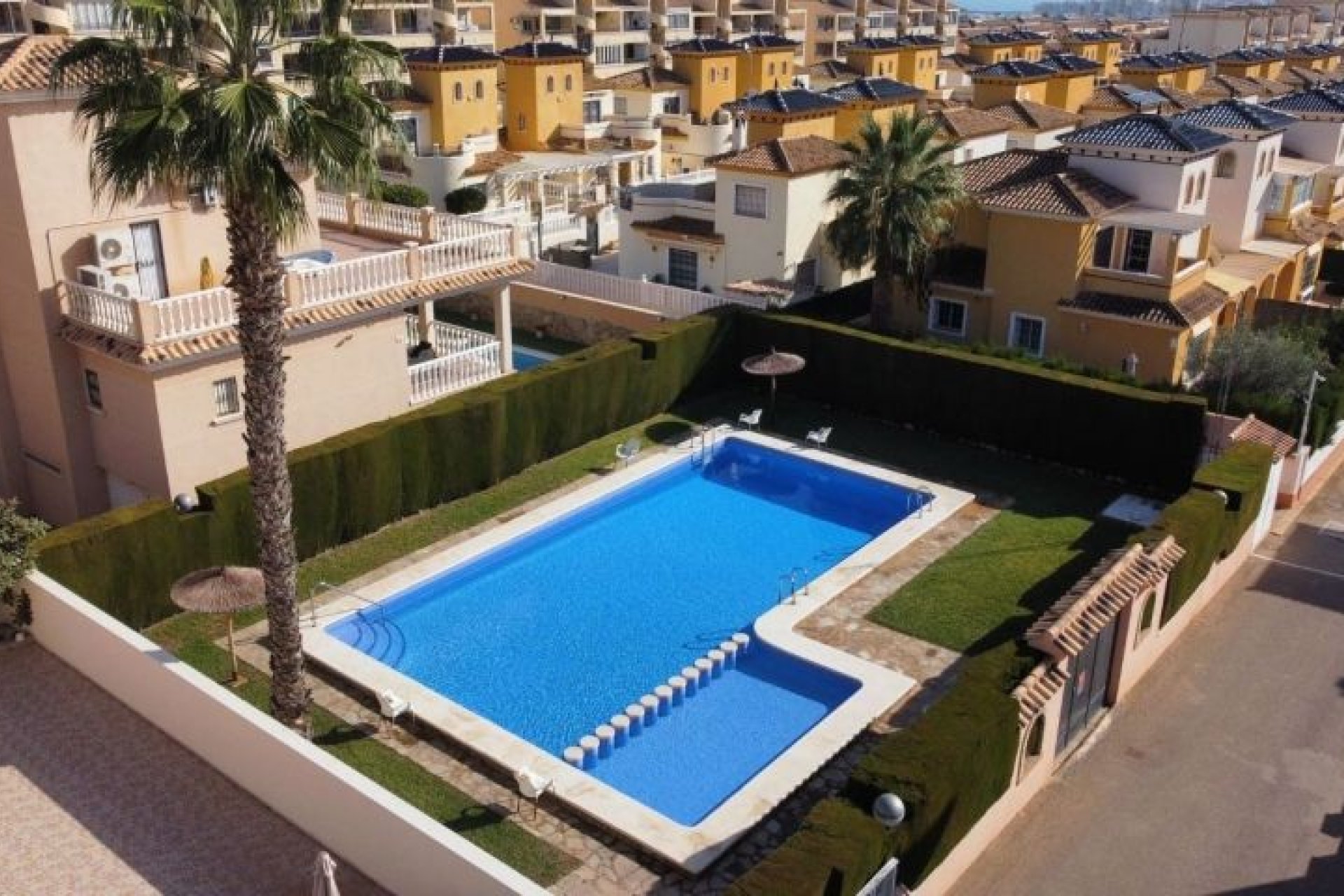 Revente - Villa -
Orihuela Costa - Costa Blanca