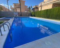 Revente - Villa -
Orihuela Costa - Costa Blanca