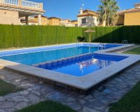 Revente - Villa -
Orihuela Costa - Costa Blanca