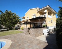 Revente - Villa -
Orihuela Costa - Costa Blanca