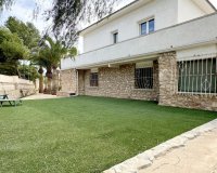 Revente - Villa -
Orihuela Costa - Costa Blanca