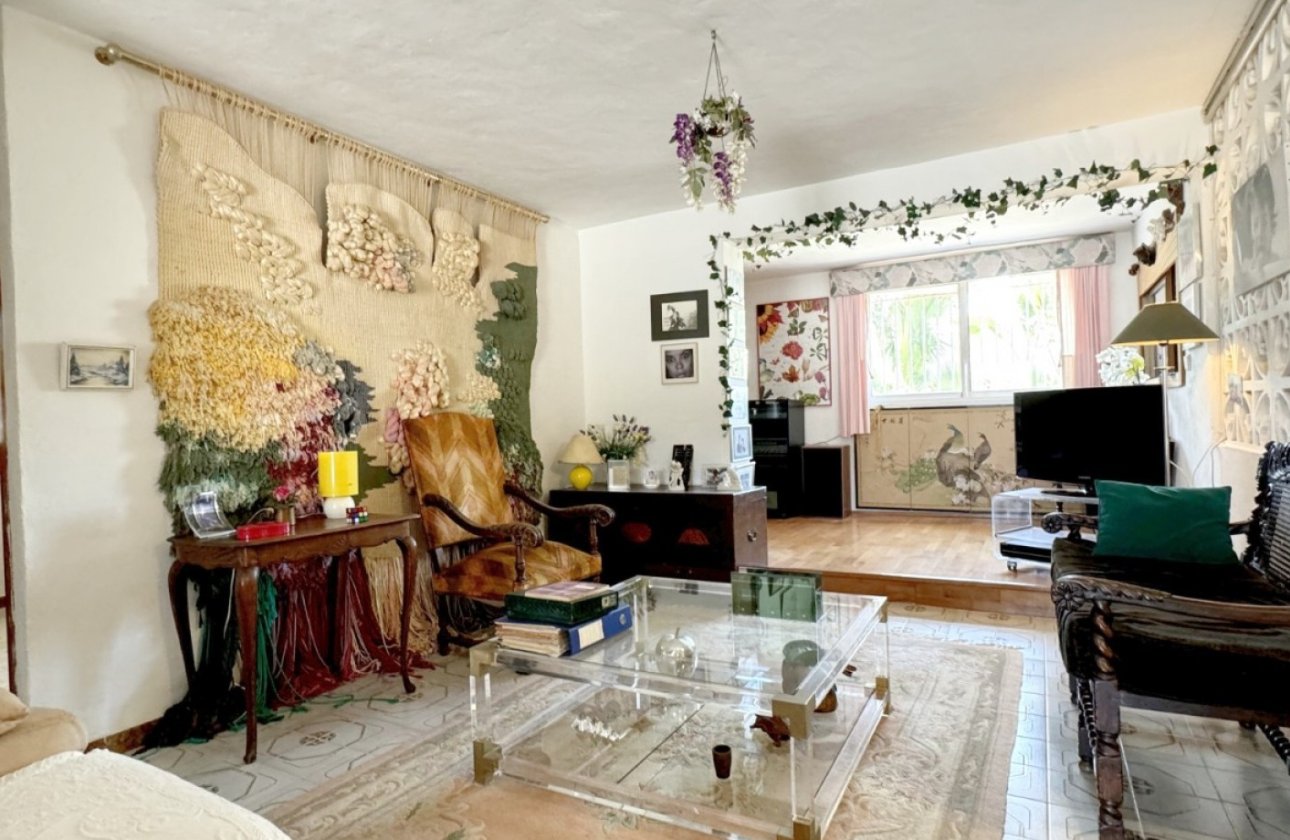 Revente - Villa -
Orihuela Costa - Costa Blanca