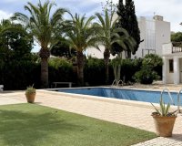 Revente - Villa -
Orihuela Costa - Costa Blanca